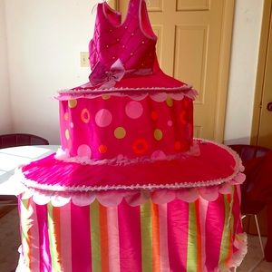 Super Adorable Cake Costume
